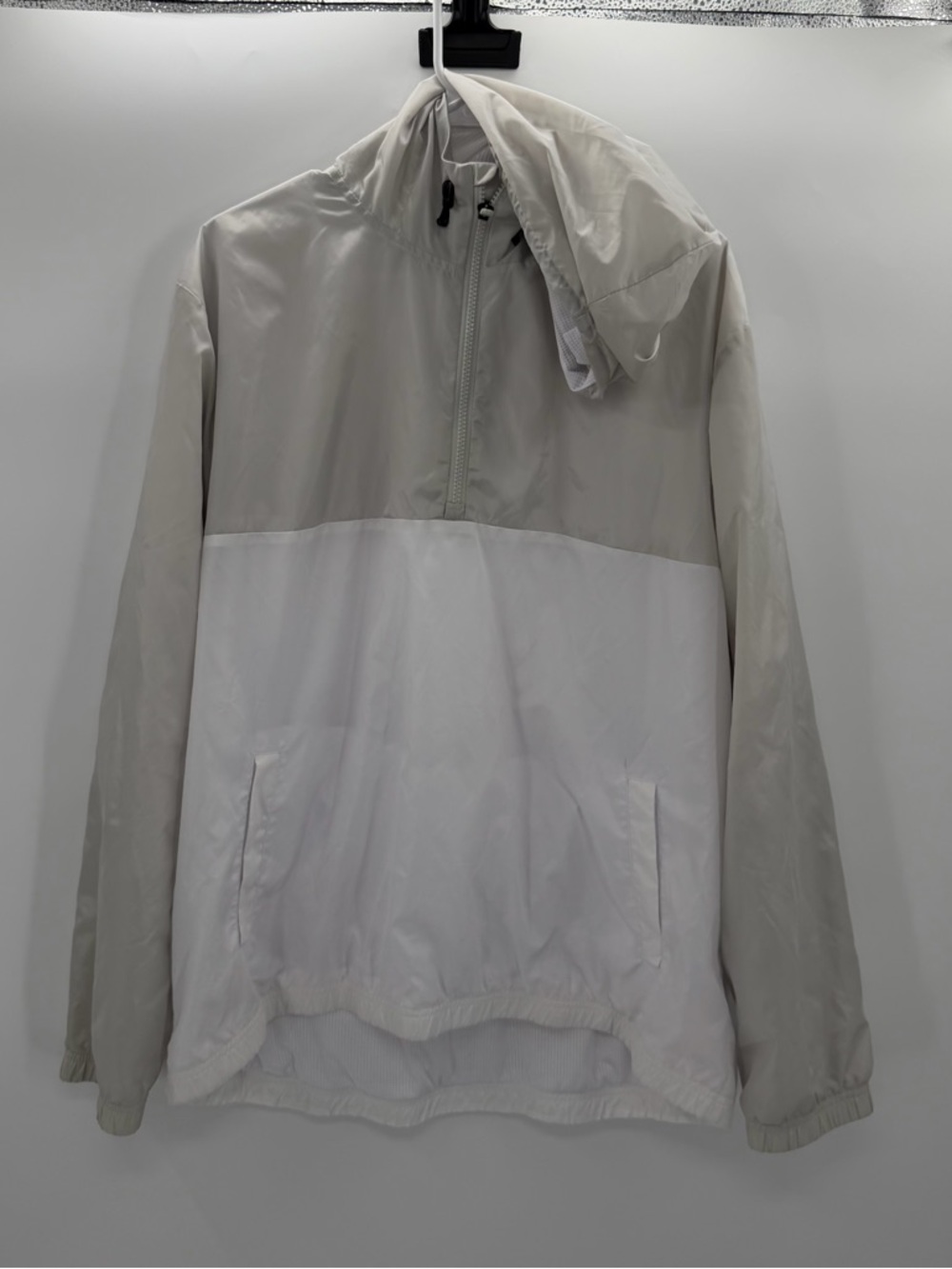 tek gear Light Gray and White Half-Zip Hooded Windbreaker